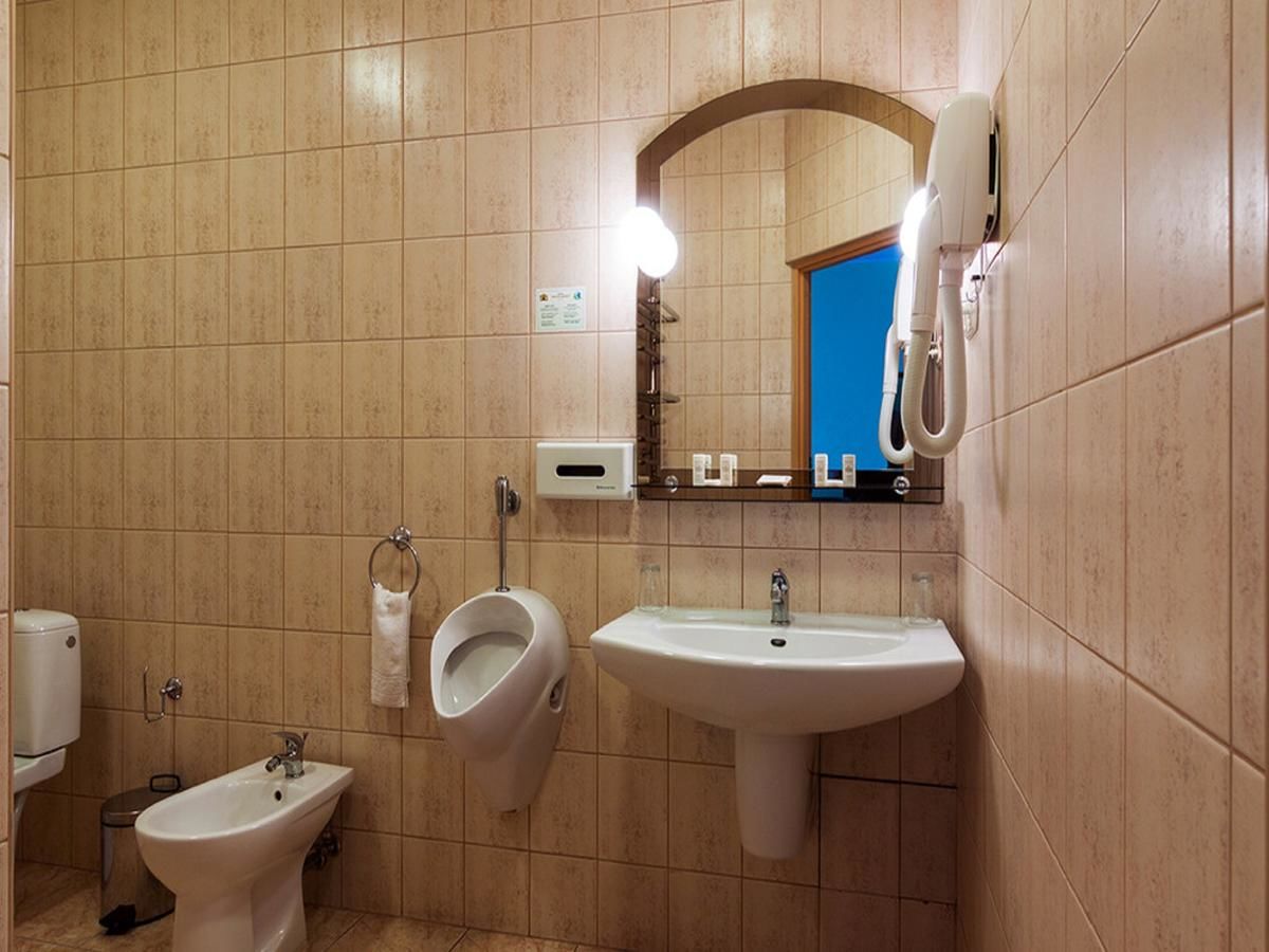 Отель Zoloto Karpat Стрый-42